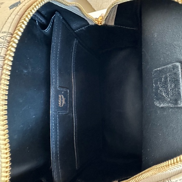 MCM STARK SIDE STUDS BACKPACK IN VISETOS - Picture 13 of 16